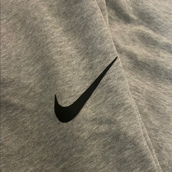 Nike Men's Light Gray Sweatpants - Picture 2 of 7